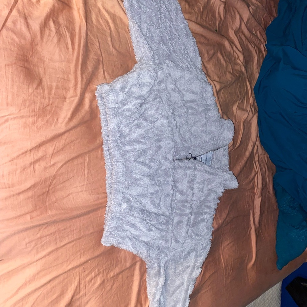Angel Kiss Soft Gray cropped sweater